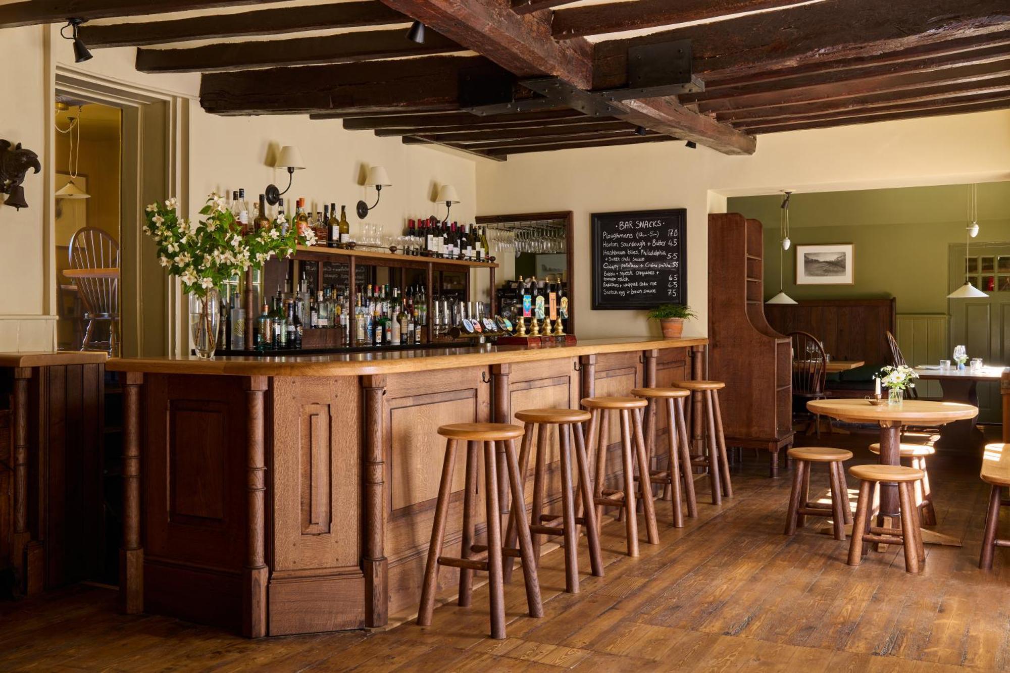 The Merry Harriers Pub Hambledon  外观 照片